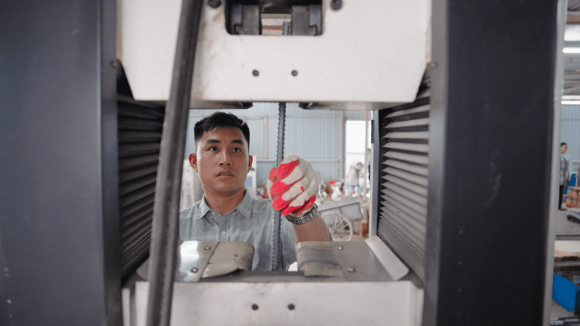 Banner phòng thí nghiệm 2