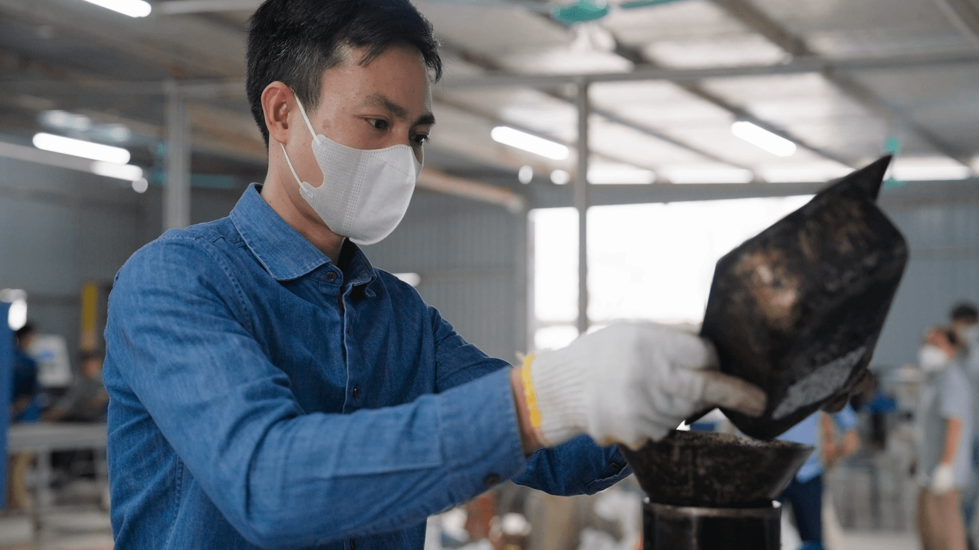 Banner phòng thí nghiệm 3